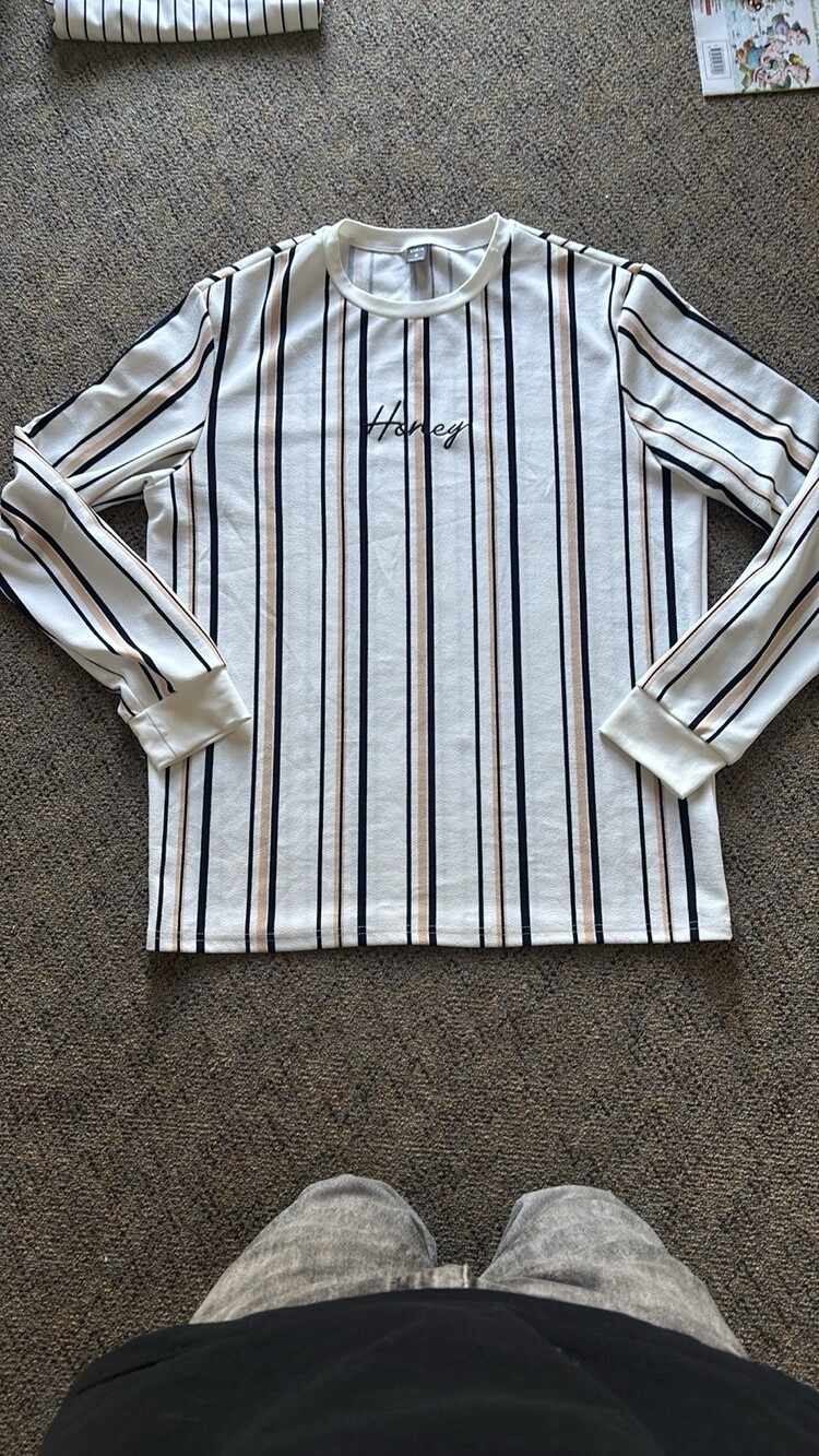SHEIN Men’s Long sleeve Striped Top “Honey”